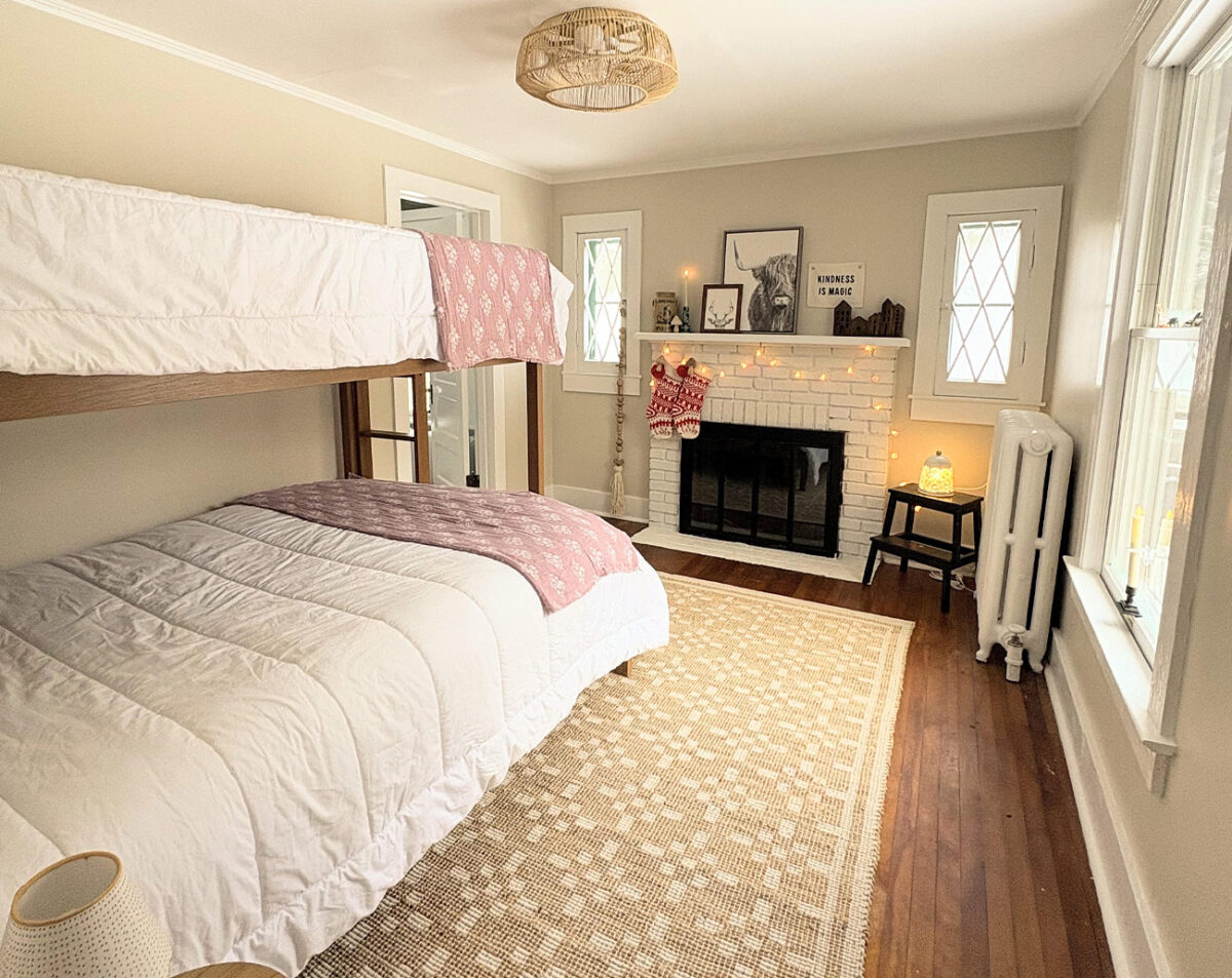 saranac lake house bedroom